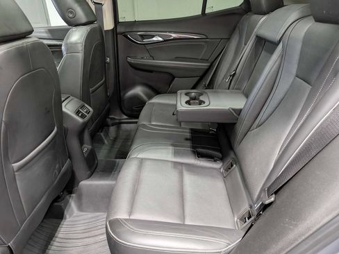 Used 2021 Buick Envision Essence w/ Technology Package I image 24