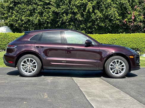 New 2026 Porsche Macan image 9