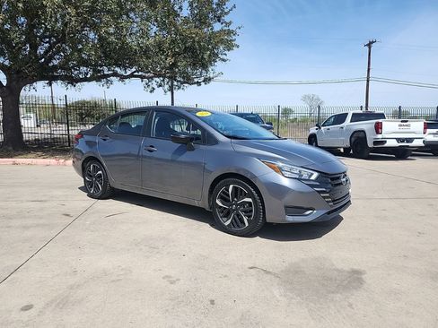 Used 2024 Nissan Versa SR image 1