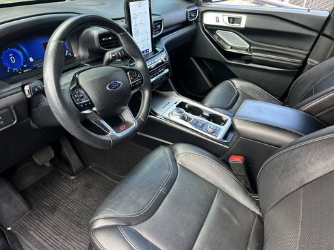 Used 2021 Ford Explorer ST w/ Equipment Group 401A image 10