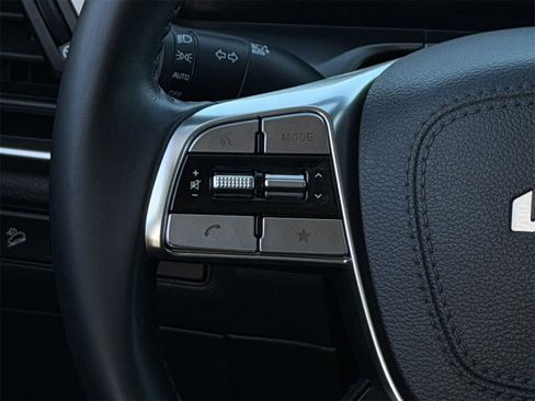 Used 2024 Kia Telluride S w/ S Sunroof Package image 14