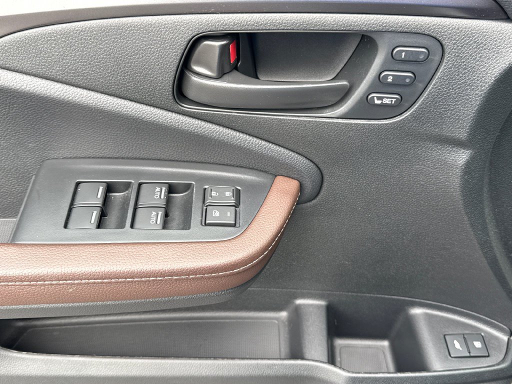 Certified 2024 Honda Passport EX-L image 22