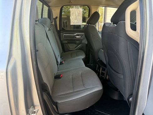 Used 2020 RAM 1500 Big Horn AWD/4WD image 19