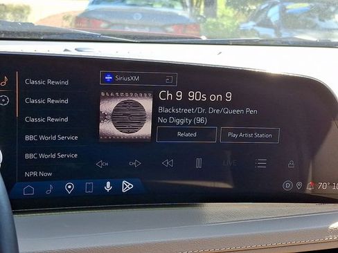 Used 2024 Cadillac XT4 Premium Luxury w/ Technology Package FWD image 20