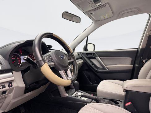 Used 2017 Subaru Forester 2.5i w/ Alloy Wheel Package image 9