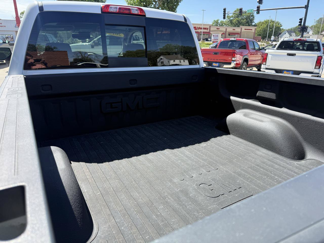 Used 2018 GMC Sierra 1500 SLT AWD/4WD image 20