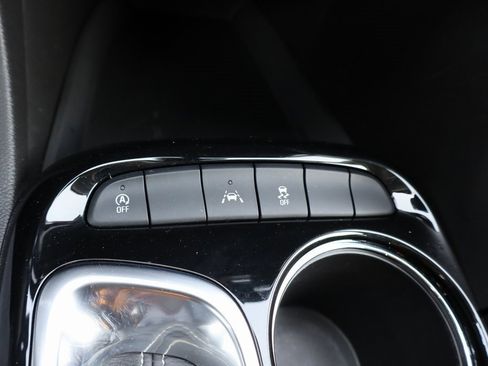 Used 2021 Buick Encore GX Select image 9