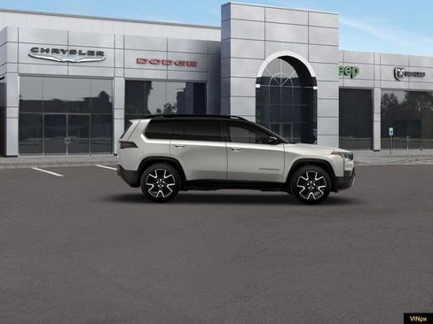 New 2026 Jeep Cherokee Overland image 9