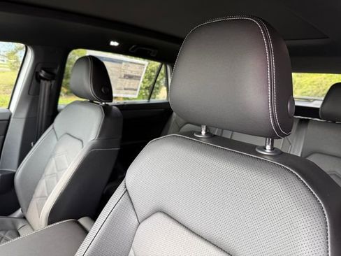 New 2026 Volkswagen Atlas Cross Sport SE image 10