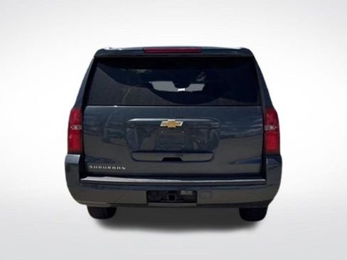 Used 2020 Chevrolet Suburban LT AWD/4WD image 6