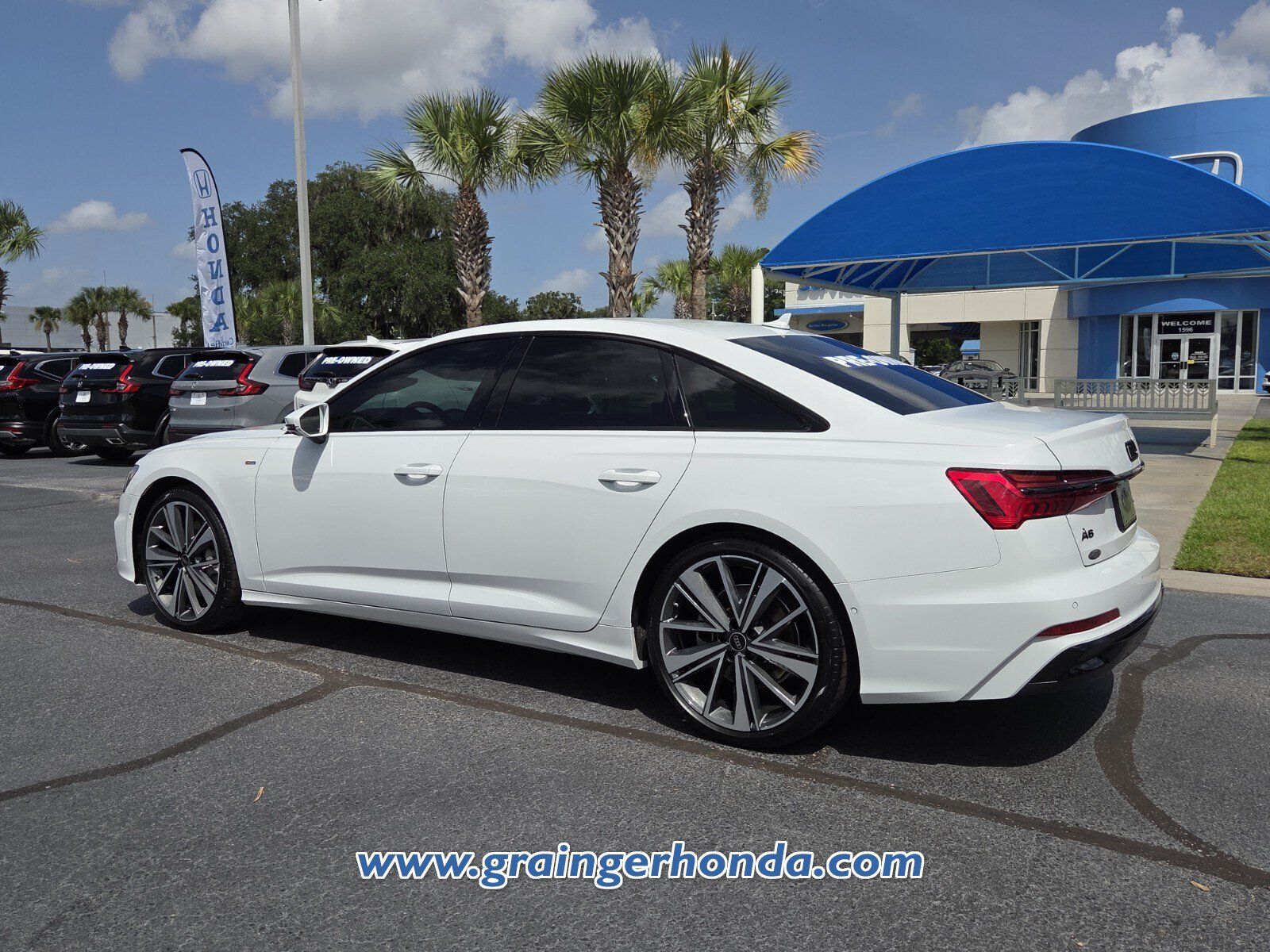 Used 2025 Audi A6 3.0T Prestige AWD/4WD image 3