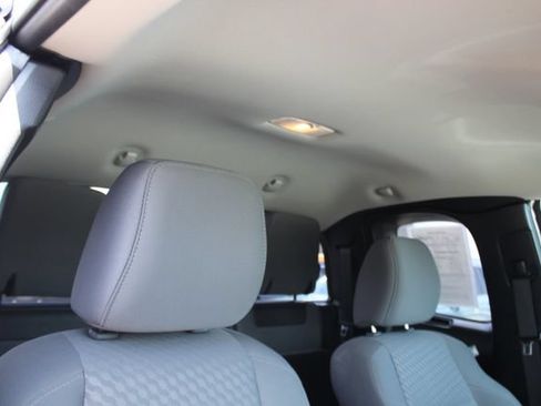Used 2021 Toyota Tacoma 4x4 Access Cab image 28