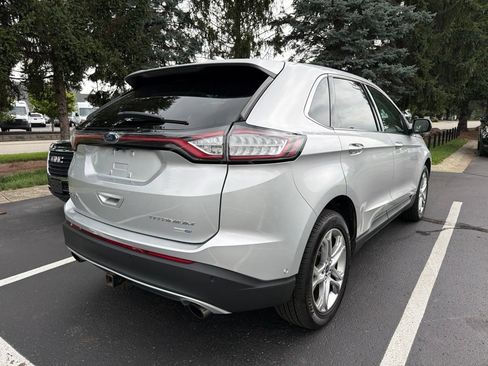 Used 2015 Ford Edge Titanium w/ Equipment Group 302A AWD/4WD image 3