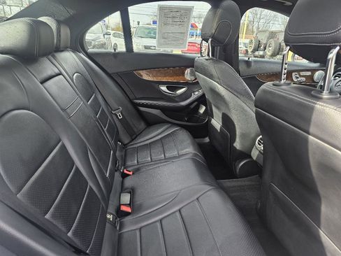 Used 2018 Mercedes-Benz C 300 4MATIC Sedan image 53