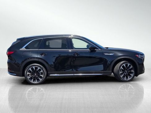 Certified 2024 MAZDA CX-90 Plug-In Hybrid w/ Premium Plus AWD/4WD image 3