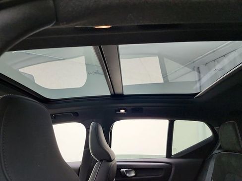Certified 2023 Volvo XC40 Recharge Ultimate w/ Protection Package Premier AWD/4WD image 23