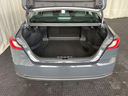 Used 2025 Toyota Camry LE w/ Convenience Package FWD image 26