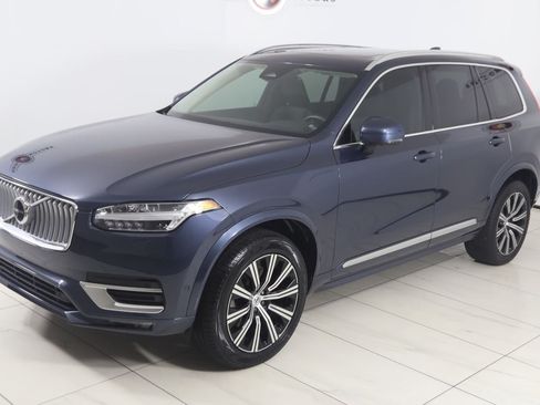 Used 2023 Volvo XC90 B6 Plus w/ Protection Package Premier AWD/4WD image 24