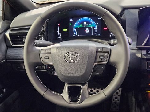 New 2026 Toyota Camry Hybrid image 14