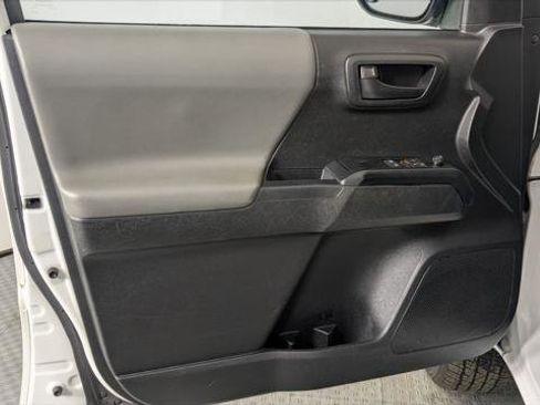 Used 2021 Toyota Tacoma SR image 13