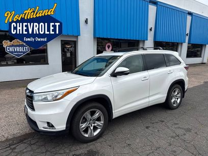 Used 2015 Toyota Highlander Limited w/ Driver Technology Package