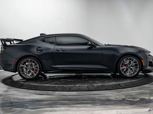 Used 2024 Chevrolet Camaro ZL1 RWD image 18