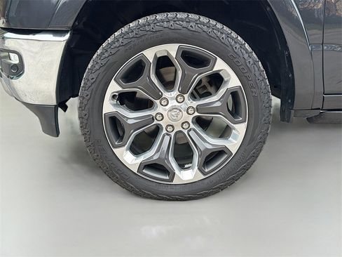 Used 2020 RAM 1500 Limited image 38