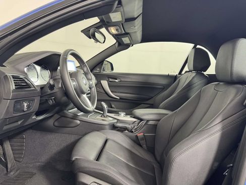 Used 2018 BMW M240i xDrive Convertible AWD/4WD image 4