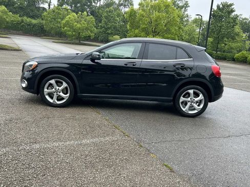 Used 2019 Mercedes-Benz GLA 250 image 4