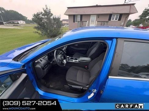 Used 2020 Nissan Sentra SV w/ Trunk Package FWD image 6