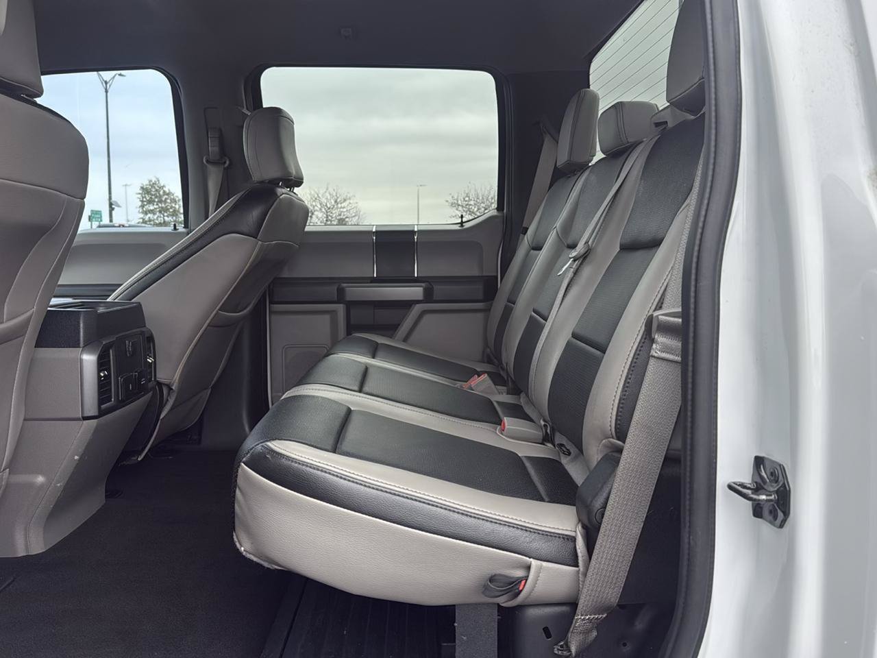 Used 2019 Ford F350 XLT w/ XLT Value Package AWD/4WD image 23