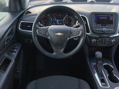 Used 2024 Chevrolet Equinox LT image 9