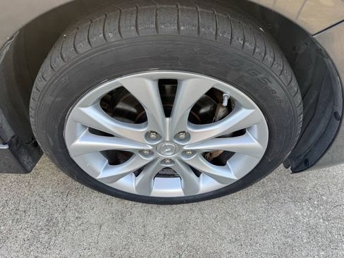 Used 2010 MAZDA MAZDA3 s Grand Touring FWD image 31