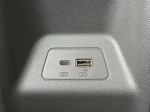 Used 2025 Buick Envision Sport Touring AWD/4WD image 22