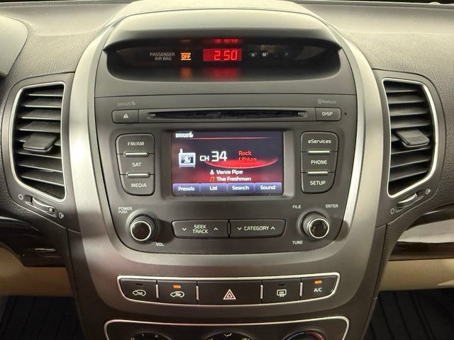 Used 2015 Kia Sorento LX FWD image 23