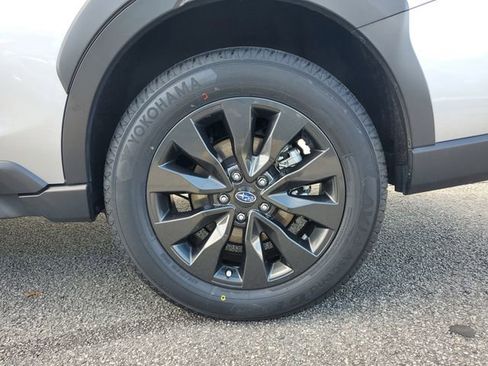 Certified 2023 Subaru Outback Onyx Edition image 11