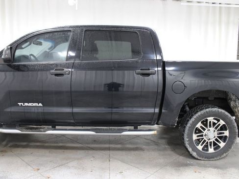 Used 2012 Toyota Tundra 4x4 CrewMax image 6