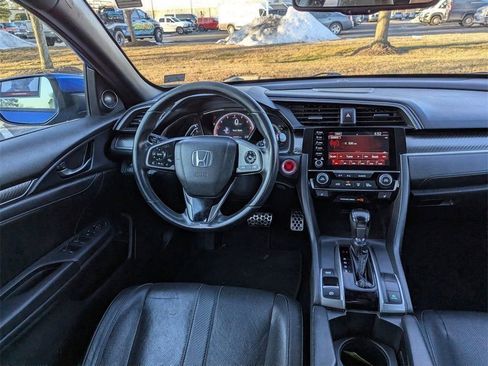 Used 2019 Honda Civic Sport Touring image 11