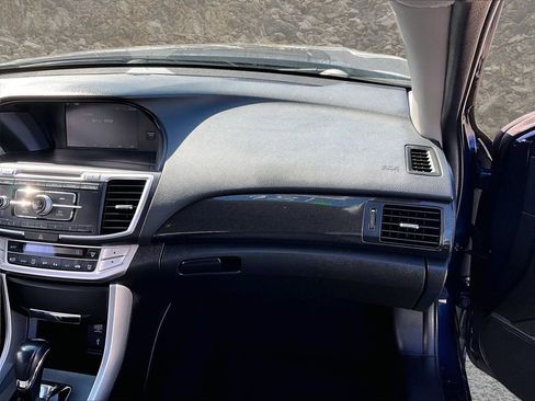 Used 2014 Honda Accord Sport image 14