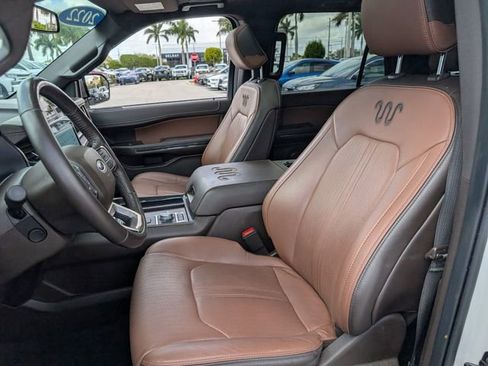 Certified 2022 Ford Expedition Max King Ranch image 6