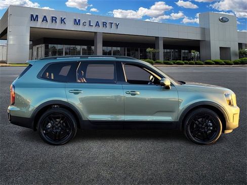 Used 2025 Kia Telluride EX X-Line image 2