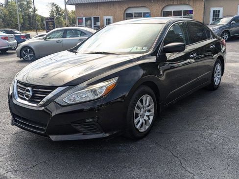 Used 2017 Nissan Altima 2.5 S w/ Power Driver Seat Package image 2