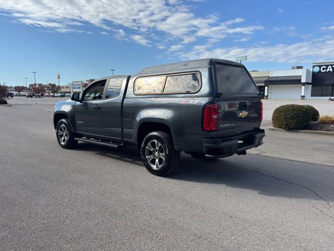 Used 2017 Chevrolet Colorado Z71 image 8