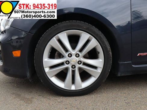 Used 2015 Chevrolet Cruze LTZ w/ Sun, Sound and Sport Package FWD image 22
