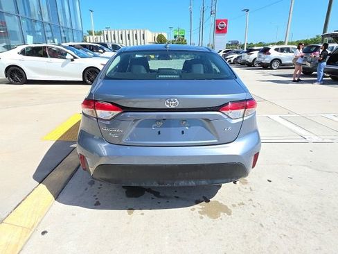 Used 2024 Toyota Corolla LE FWD image 5