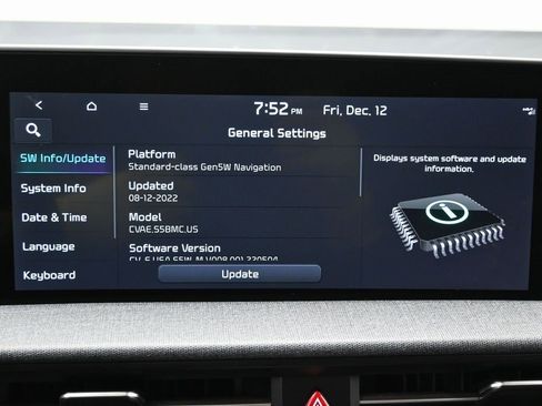 Used 2022 Kia EV6 Wind image 25