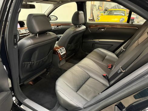 Used 2007 Mercedes-Benz S 550 image 23