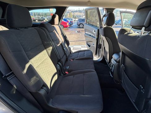 Used 2020 Dodge Durango SXT w/ 3rd Row Seating Group image 23