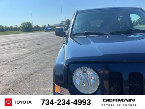 Used 2017 Jeep Patriot Sport w/ Power Value Group FWD image 15
