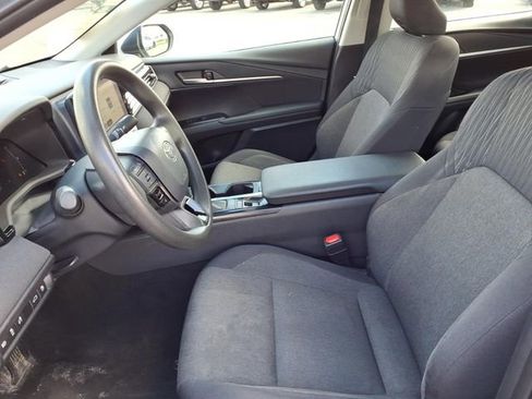 Certified 2025 Toyota Camry LE image 13